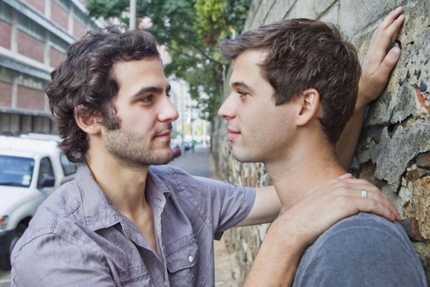 Le guide pour rencontrer simplement d'autres homosexuels